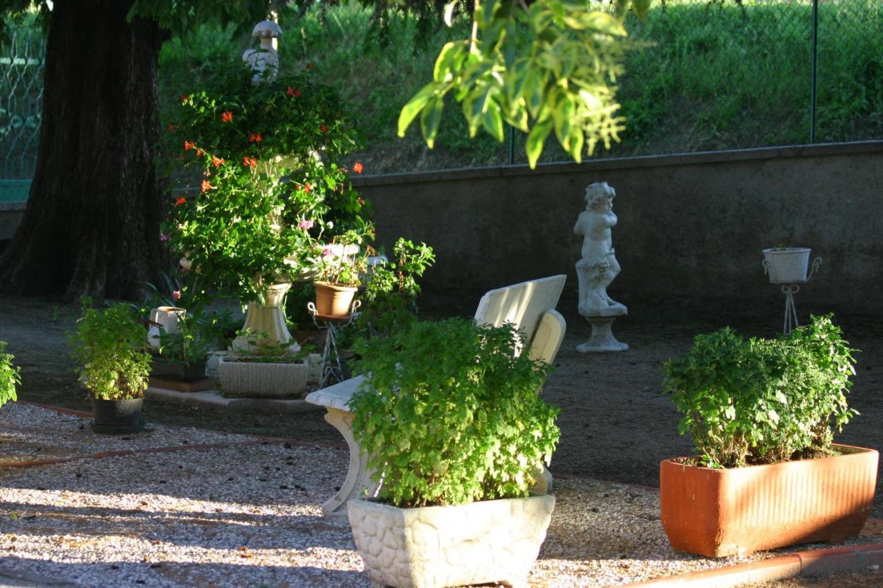 Villa Lilli 2 Ferrara Kültér fotó